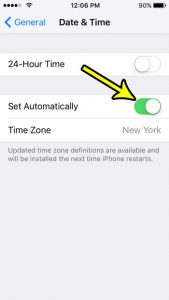 how to set time and date automatically on iphone se