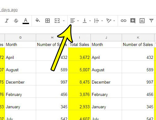 move data to center of cell in google sheets